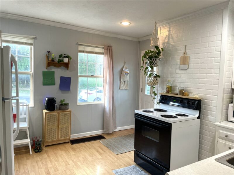 266 N Central Ave — photo 7