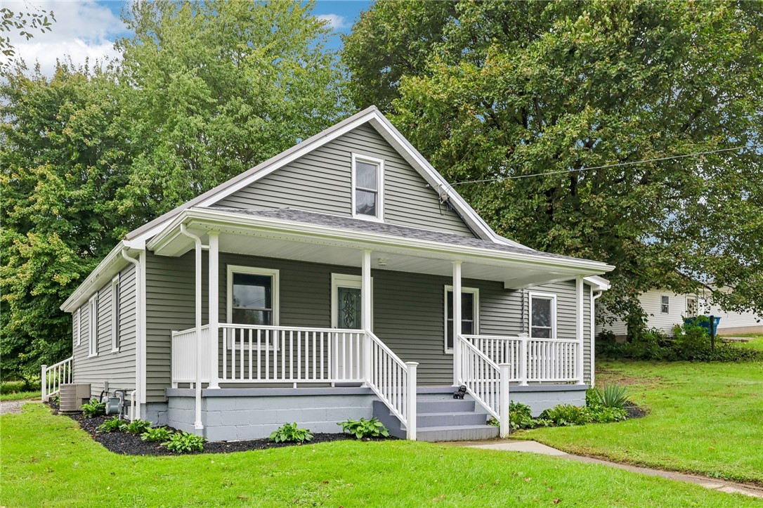 206 E Tempalena Ave — photo 1