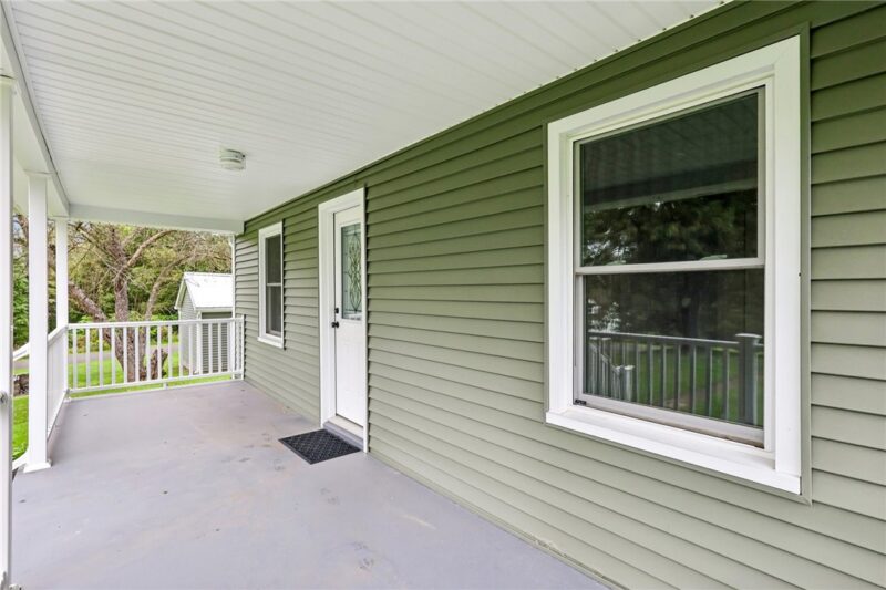 206 E Tempalena Ave — photo 3