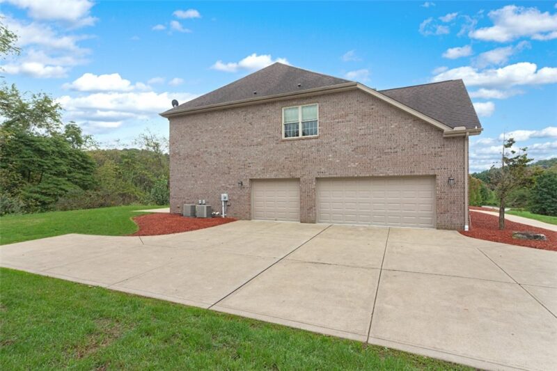 4801 Greenhead Ct — photo 3