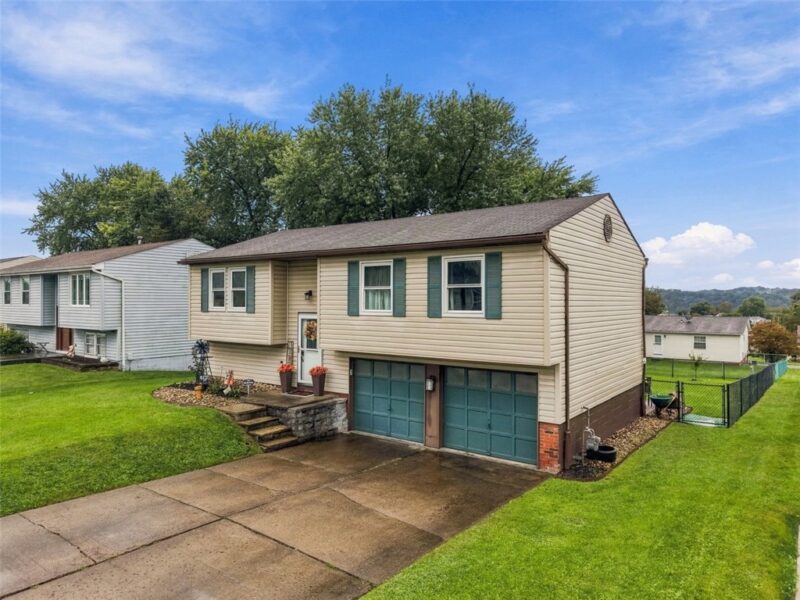 1726 Foote St — photo 3