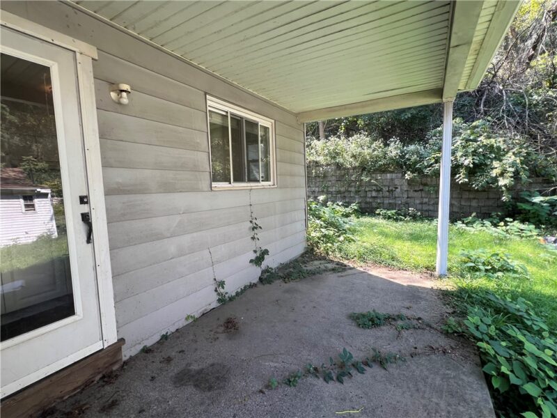 932 Dixon Ave — photo 6
