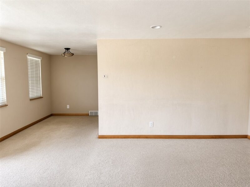 5110 Fieldcrest Dr — photo 3
