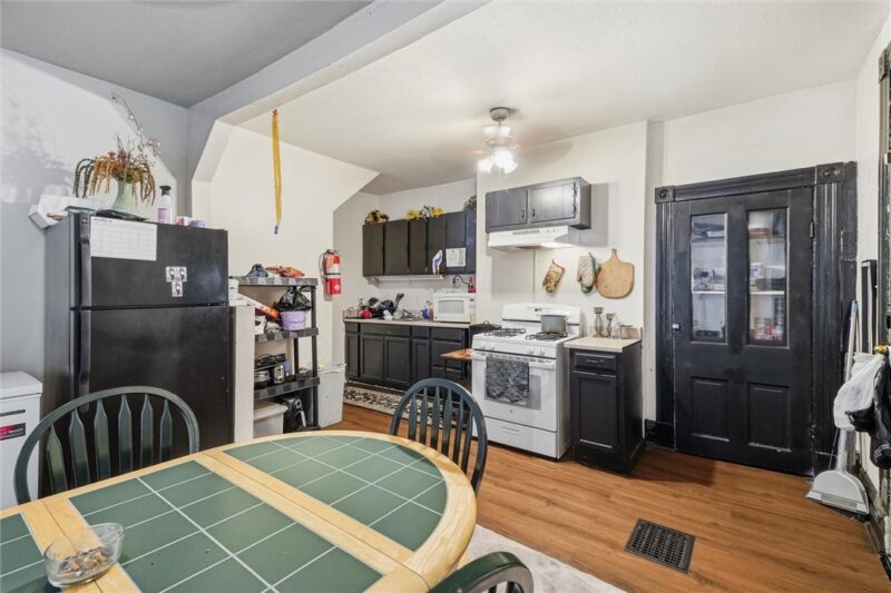 5027 Lytle St — photo 8