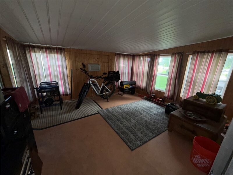 216 Lakeview Cir — photo 7