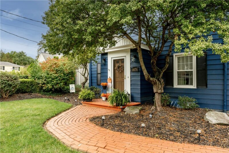 1479 McDowell Street — photo 4