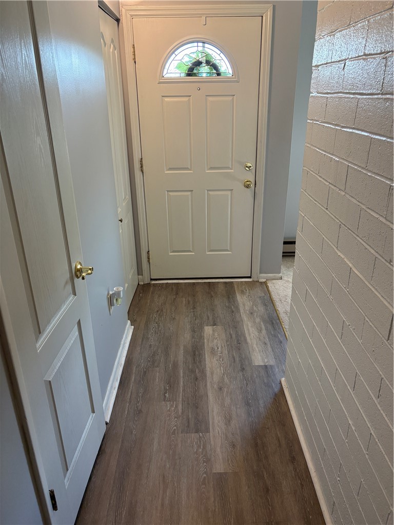 125 Rivermont Ct — photo 2