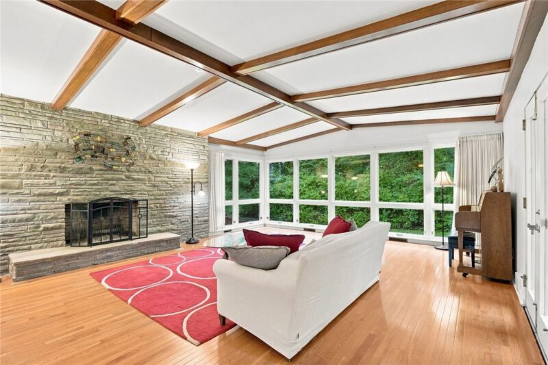 101 Tomahawk Drive — photo 4