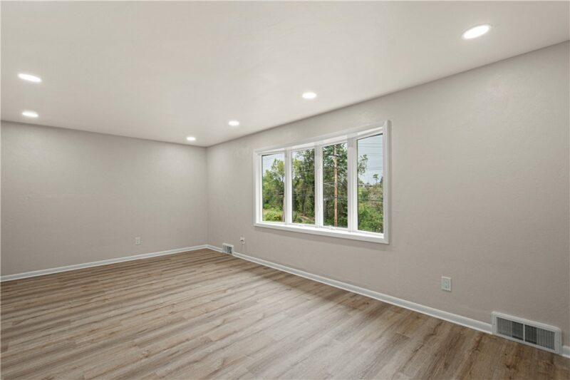 2626 Washington Blvd — photo 2