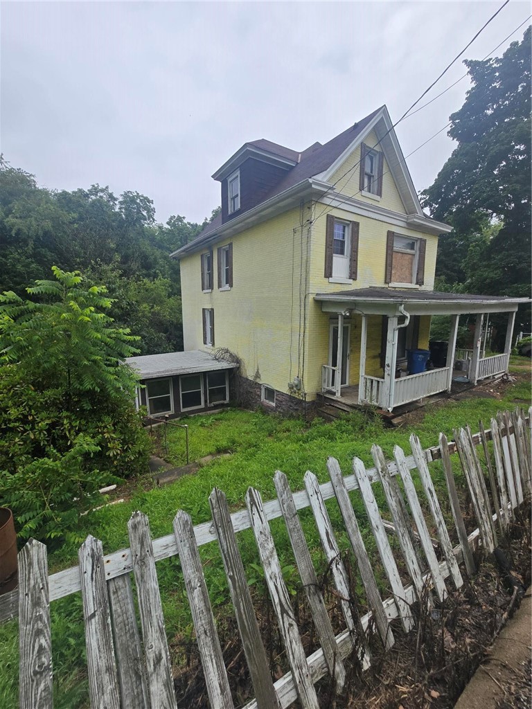 1050 Brownstown Road — photo 2