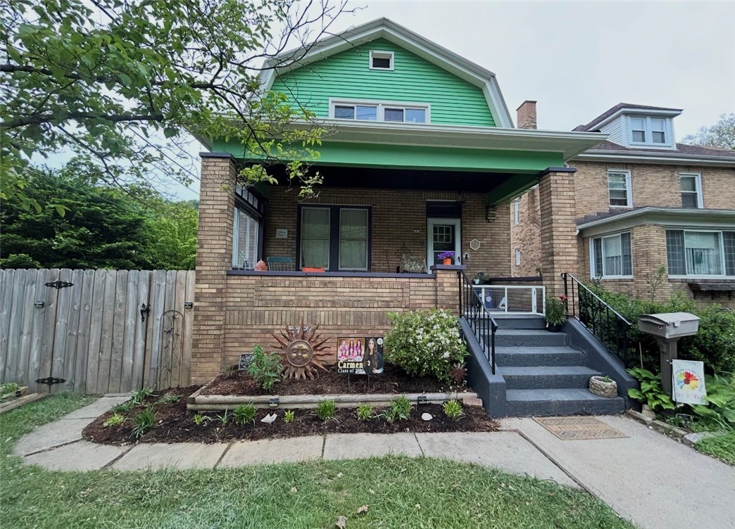 411 Ambridge Ave — photo 1