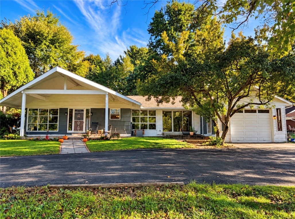 102 Andrews Trace — photo 1