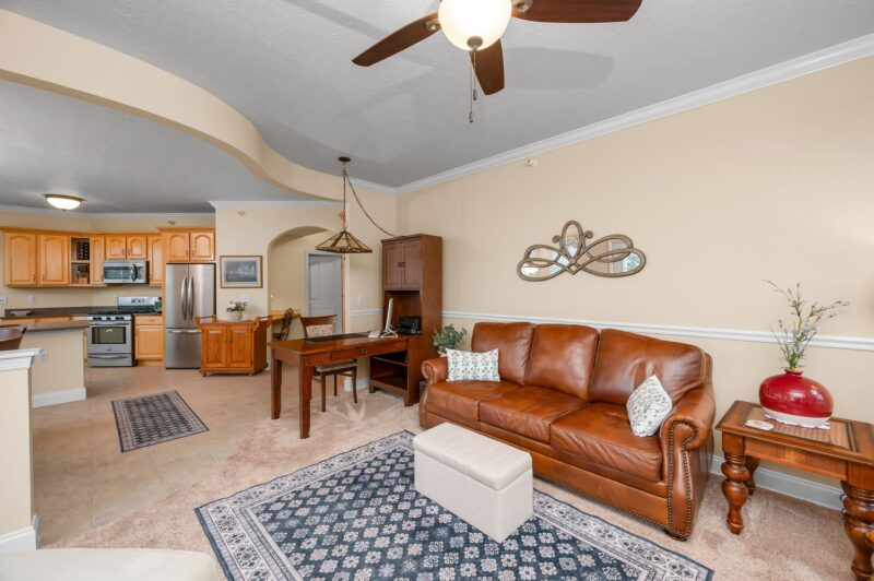 242 Adams Pointe BOULEVARD 10 — photo 7