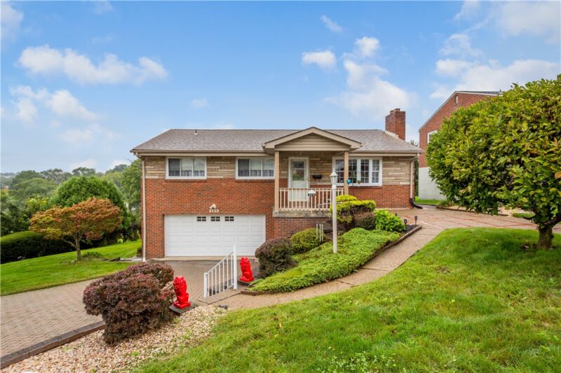 153 Woodhall Dr — photo 2