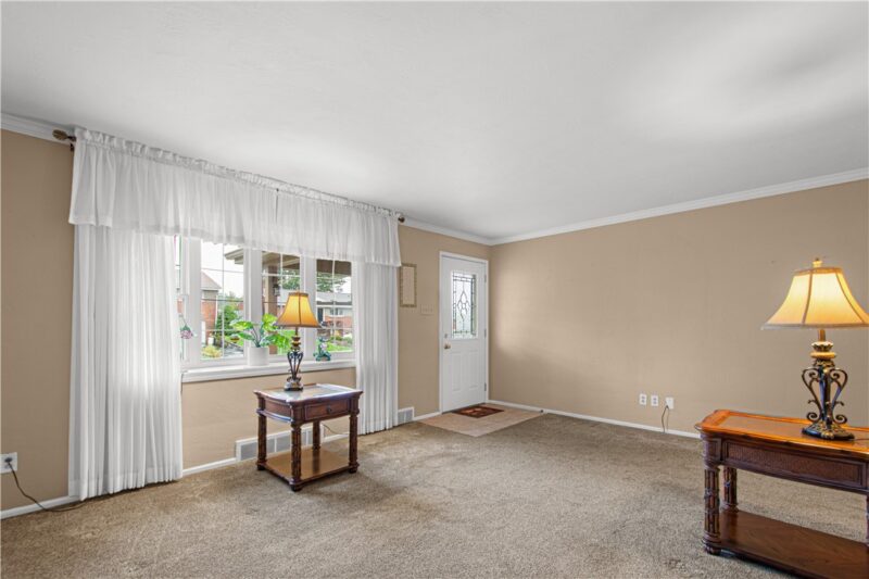 153 Woodhall Dr — photo 8