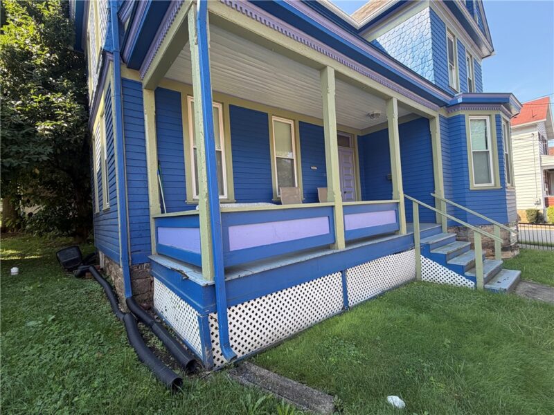 730 Chess St — photo 4