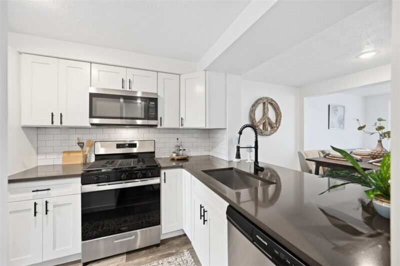 308 Redrome Cir — photo 8