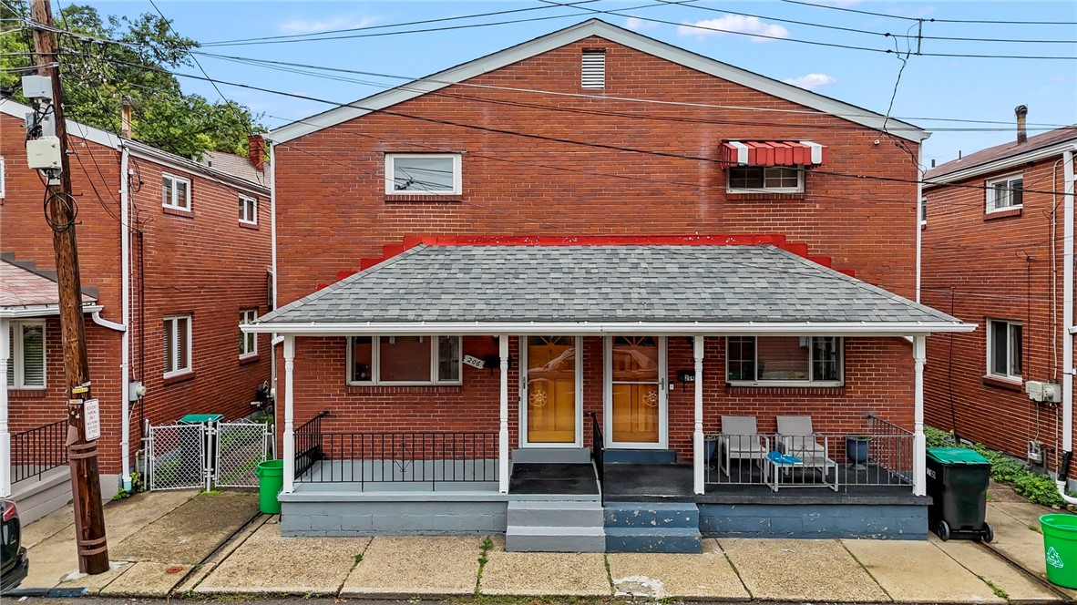 206 School St — photo 1