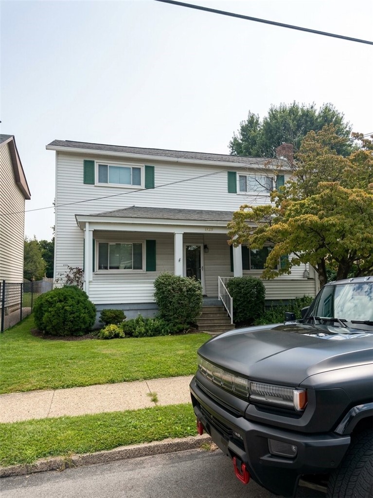 1725 Ellsworth Ave — photo 2