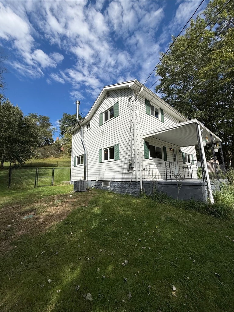 1610 Warrendale Bayne Rd — photo 3