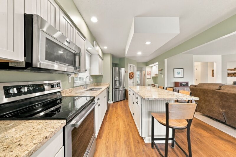 115 Pine Nut DRIVE — photo 8