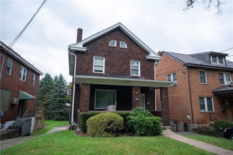2857 Beechwood Blvd — photo 2
