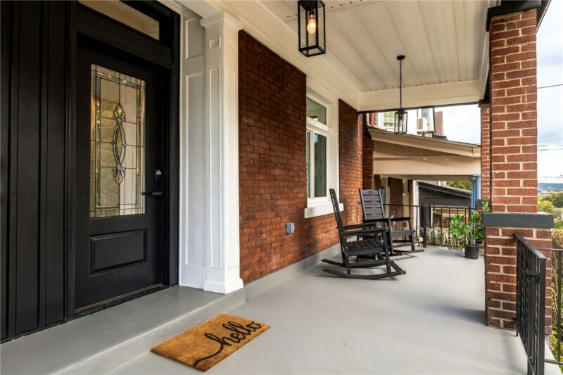 5401 Black Street — photo 2