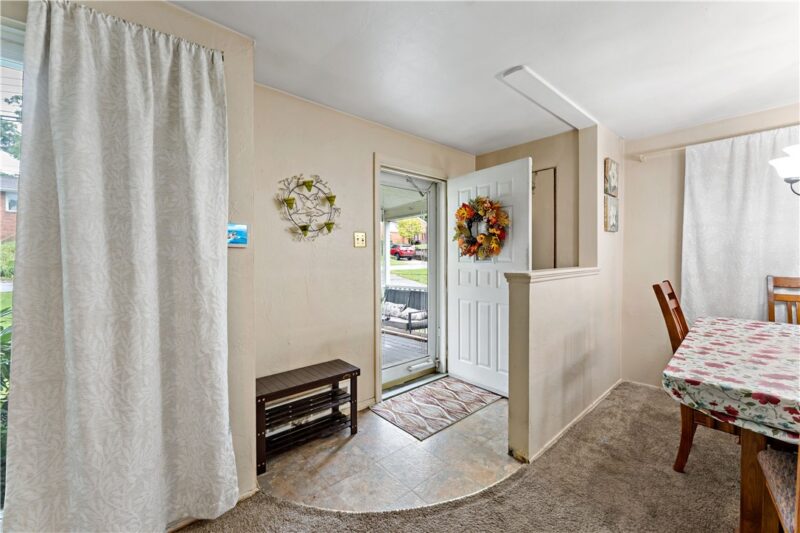 2325 Crestview Rd — photo 5