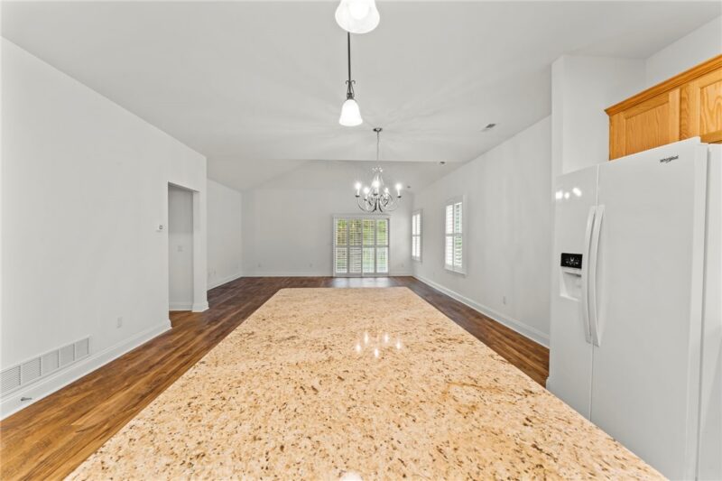 207 Liberty Blvd — photo 8
