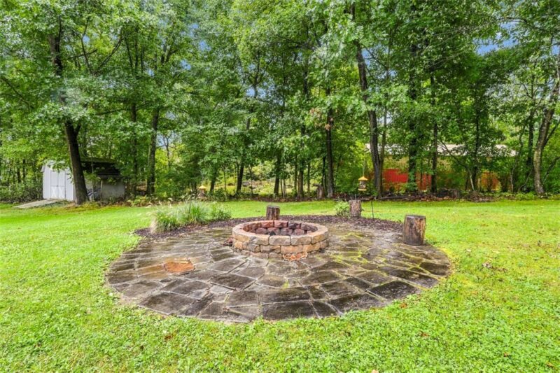202 Brookside Drive — photo 6