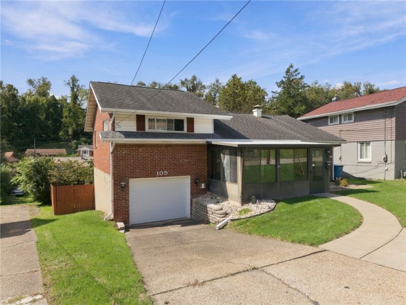 109 Dunbar Dr — photo 2