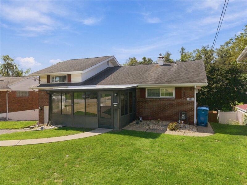 109 Dunbar Dr — photo 3