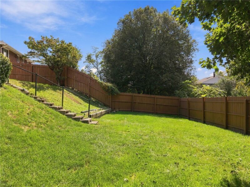 109 Dunbar Dr — photo 6