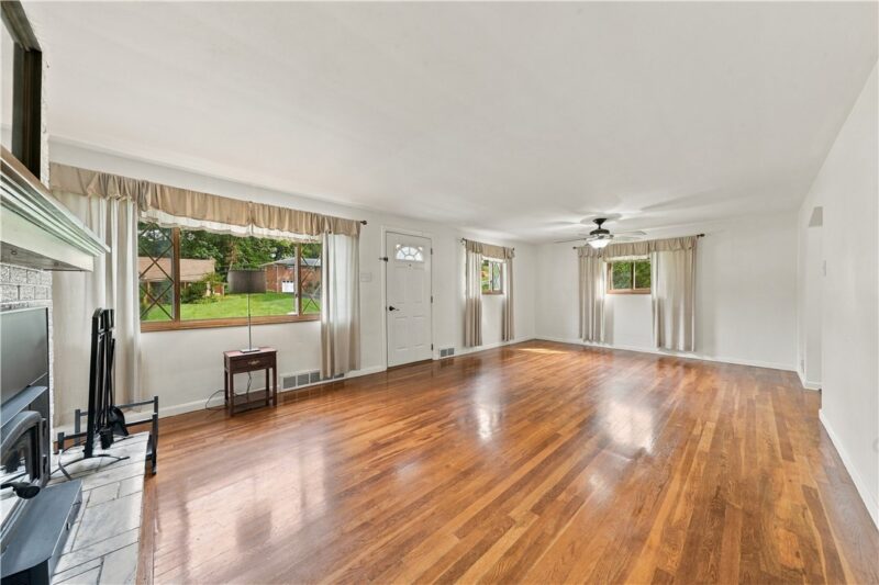 1156 La Salle Rd — photo 4