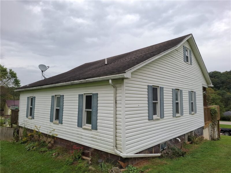 107 Sawmill Rd — photo 3