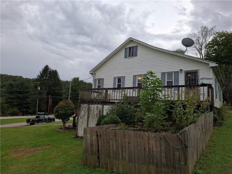 107 Sawmill Rd — photo 4