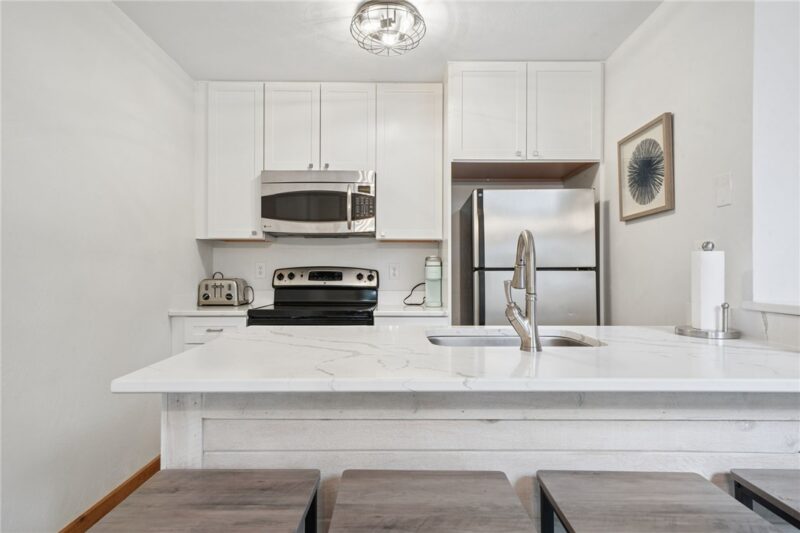 1467 Gebhart Way — photo 8