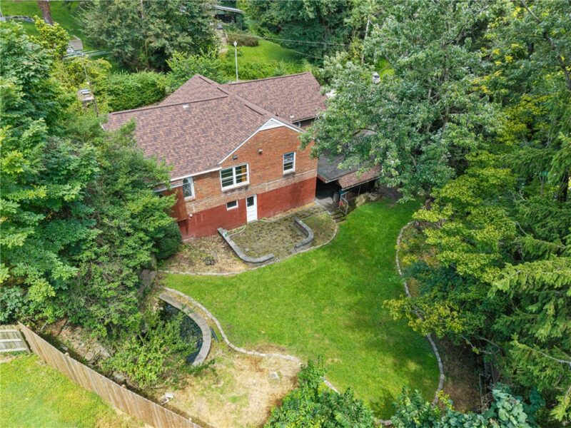 34 Woodside Rd — photo 3