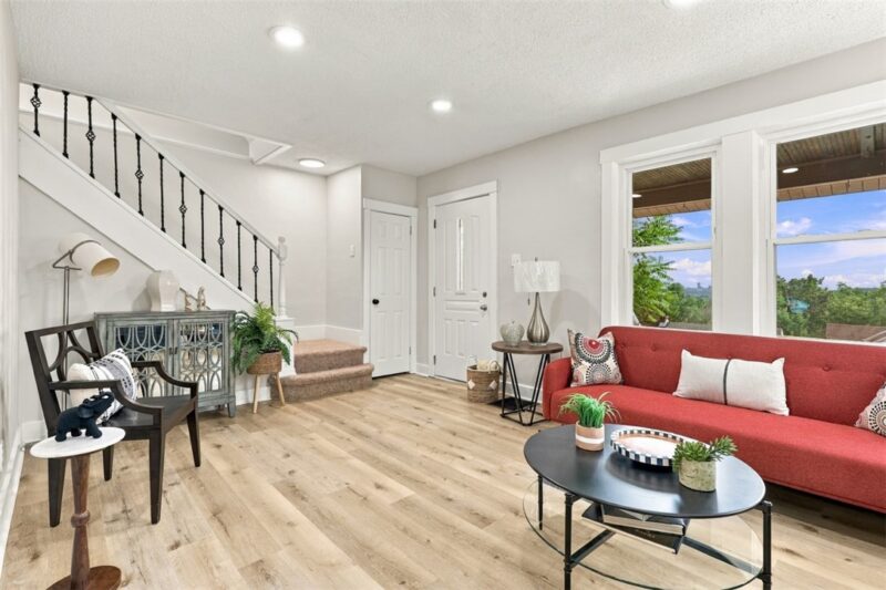1152 Termon Ave — photo 3