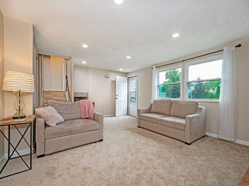109 Fox Chase COURT — photo 5
