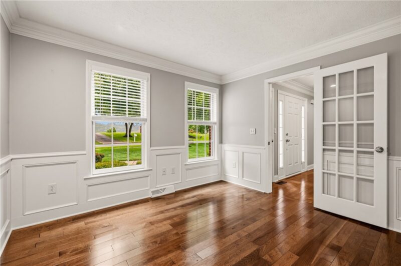 9914 Le Grand Dr — photo 3