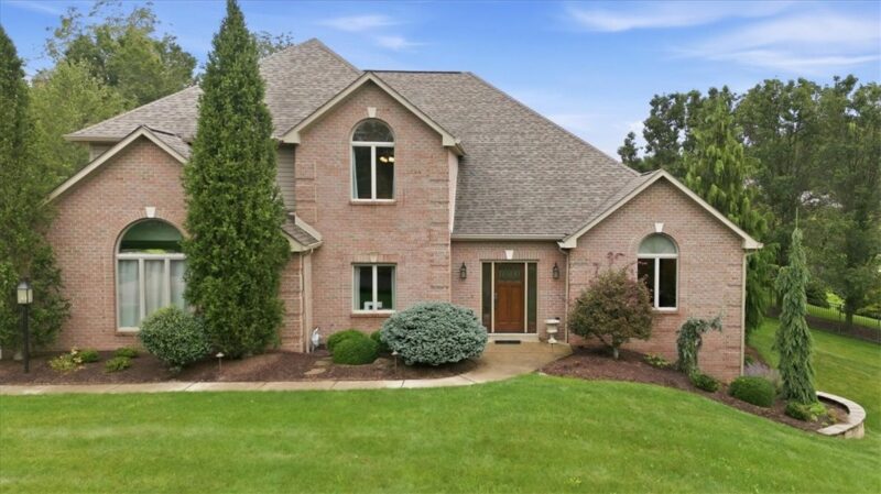 106 Equestrian Dr — photo 2