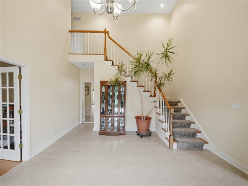 106 Equestrian Dr — photo 5