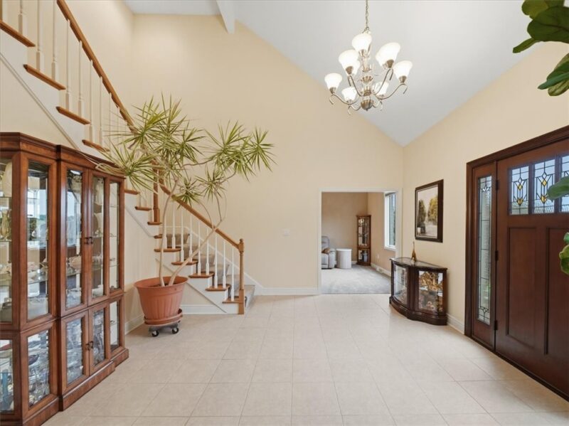 106 Equestrian Dr — photo 6