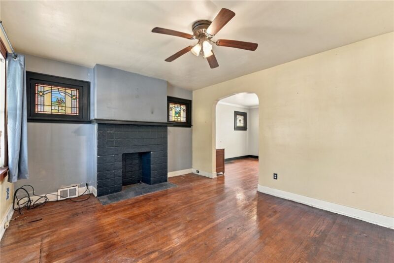 924 Woodbourne Avenue — photo 7