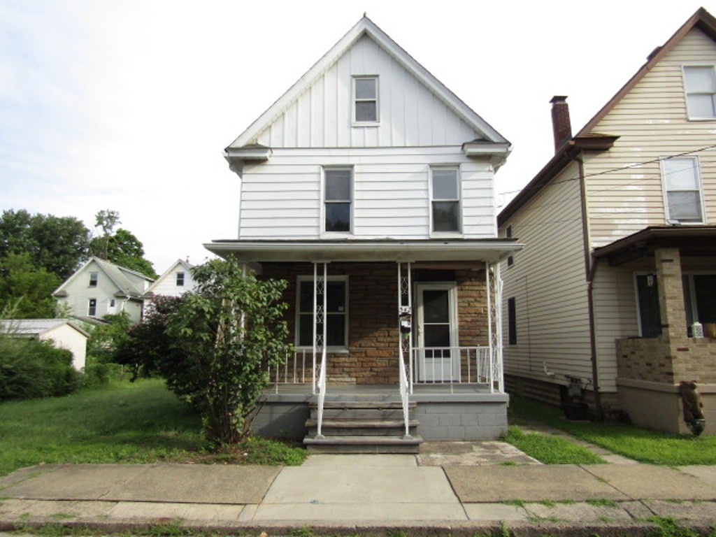 542 Virginia Ave — photo 1