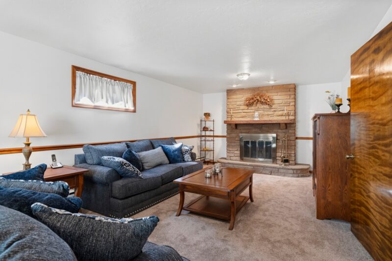2425 Trotter DRIVE — photo 6
