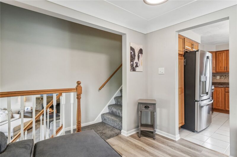 123 Manchester Drive — photo 5
