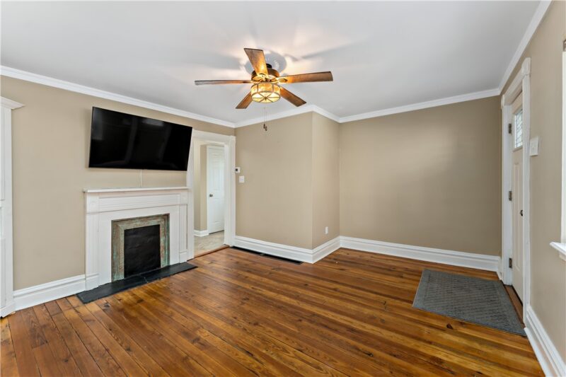 515 Finley Ave — photo 5