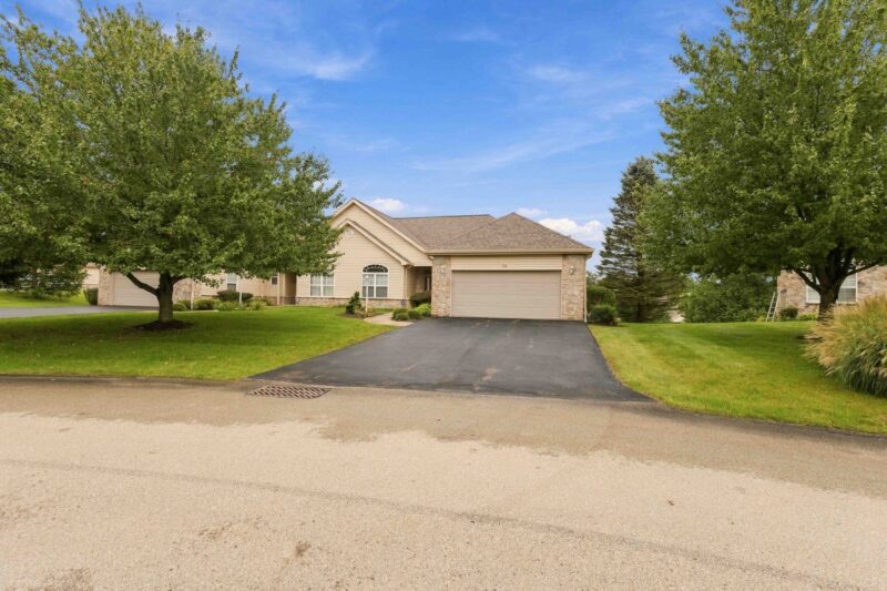 6085 Triple Crown CIRCLE — photo 3